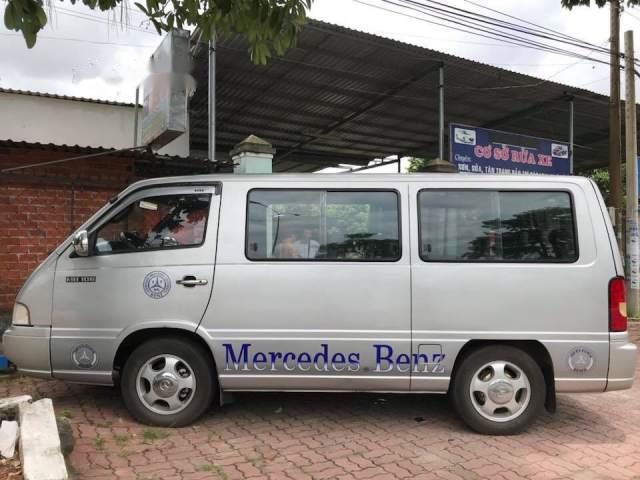 Mercedes-Benz MB 2004 - Cần bán lại xe Mercedes MB sản xuất 2004, màu bạc chính chủ, giá 176tr