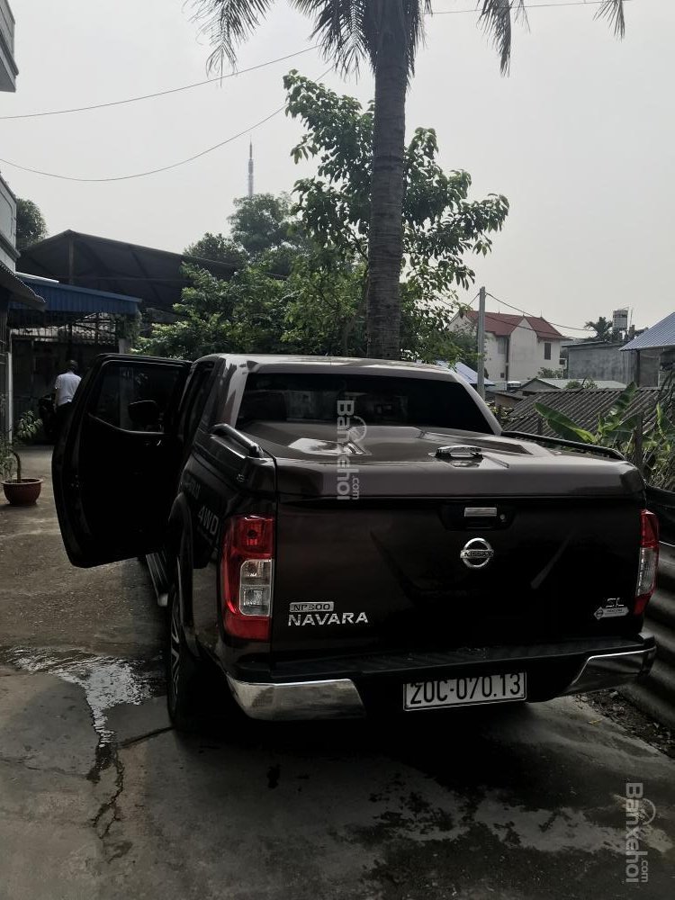 Nissan Navara  NP300 2015 - Bán xe Nissan Navara SL năm 2015, màu nâu, xe nhập