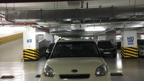 Kia Soul   1.6 AT  2010 - Bán Kia Soul 1.6 AT đời 2010, màu kem (be) 