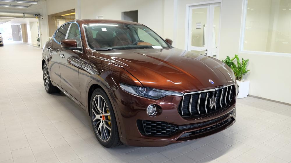 Maserati SQ4 2018 - Bán xe Maserati Levante SQ4 2018, màu Rame, xe nhập chính hãng, quà khủng trong VMS 2018