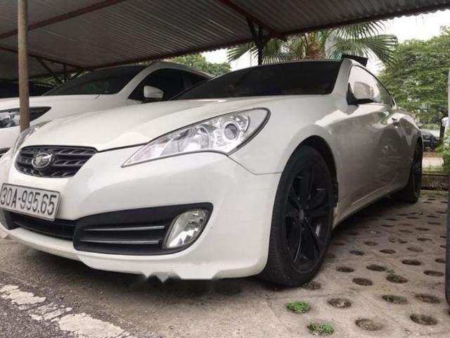 Hyundai Genesis  2.0T  2012 - Cần bán gấp Hyundai Genesis 2.0T 2012, màu trắng, xe nhập, giá tốt