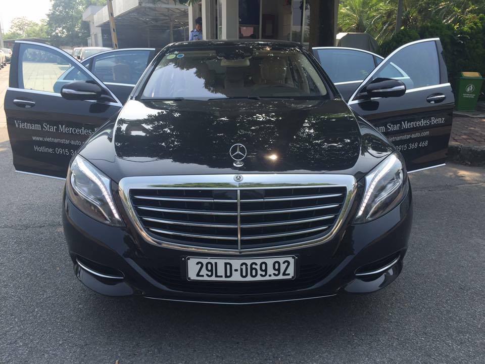 Mercedes-Benz S class S500 2017 - Cần bán Mercedes S500, đăng kí 2018, màu đen, nôi thất kem - LH 0934299669