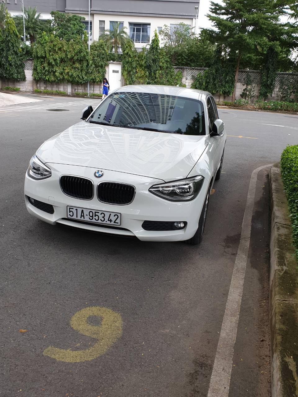BMW 1 Series 116i 2014 - Bán xe BMW 116i Sx 2014, màu trắng, xe như mới