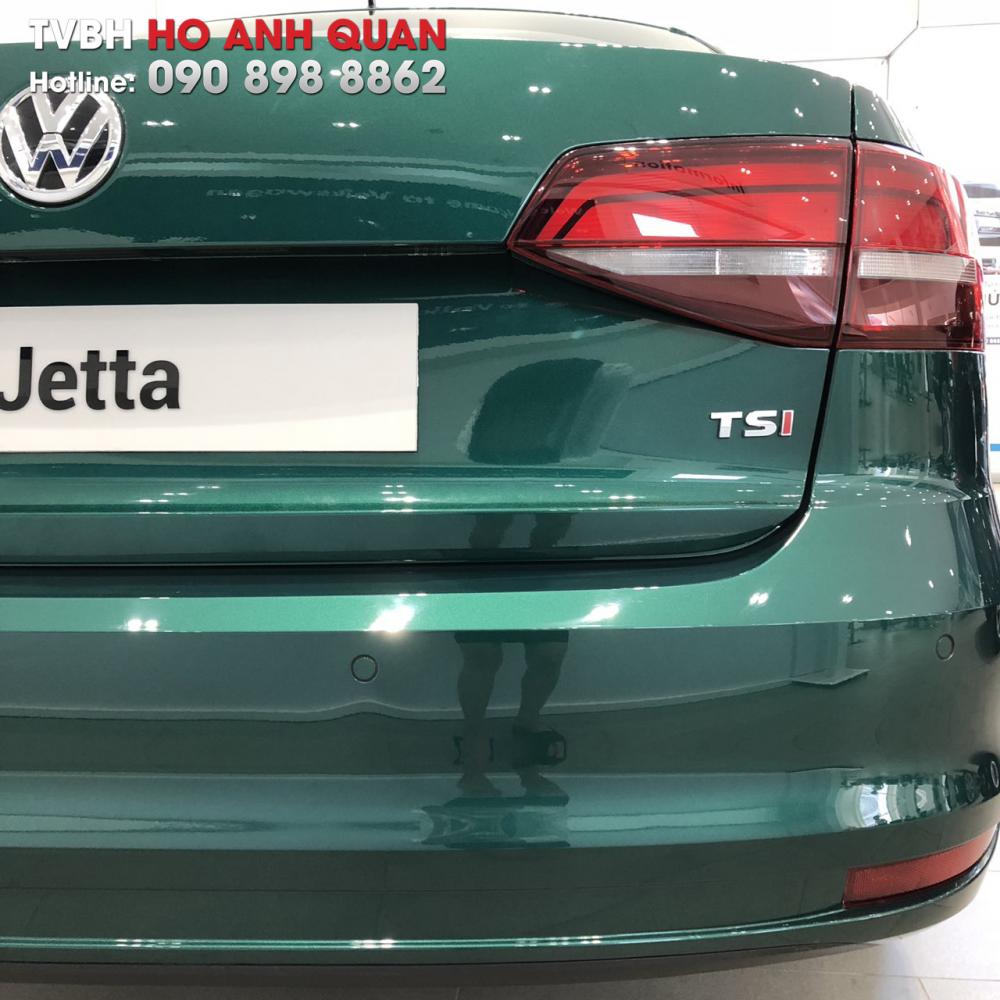 Volkswagen Jetta 2018 - Bán Volkswagen Jetta xanh lục - nhập khẩu chính hãng, hỗ trợ mua xe trả góp, Hotline 090.898.8862