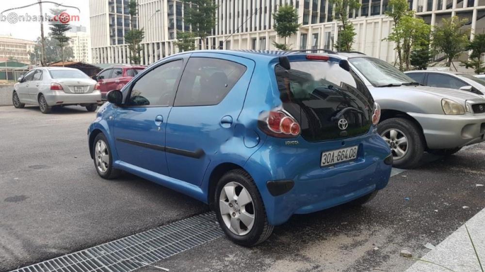 Toyota Aygo 1.0 AT 2009 - Bán ô tô Toyota Aygo 1.0 AT đời 2009, màu xanh lam, xe nhập 