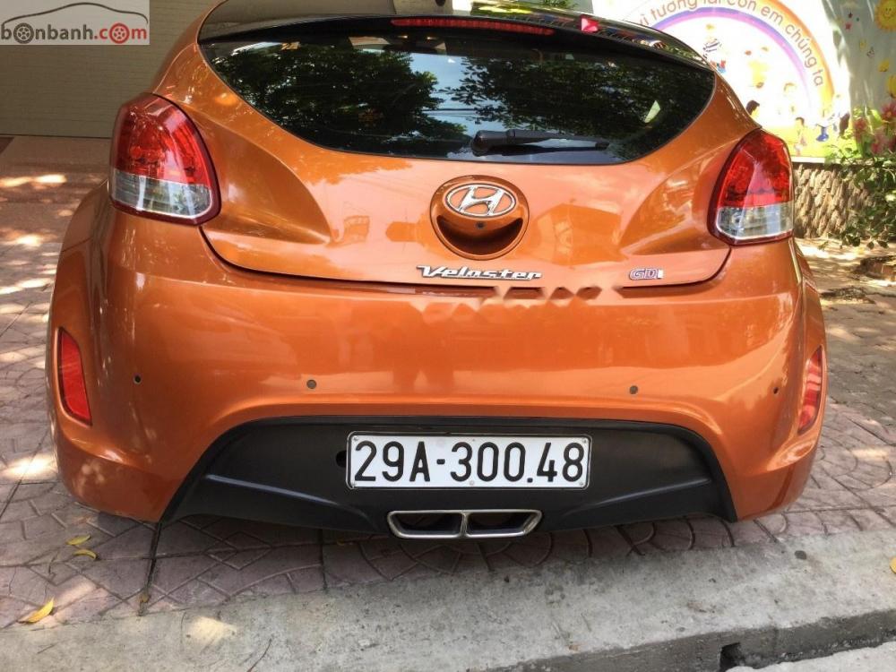 Hyundai Veloster 2011 - Cần bán xe Hyundai Veloster đời 2011, màu vàng, nhập khẩu, giá 560tr