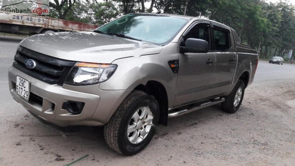 Ford Ranger XL 2015 - Bán ô tô Ford Ranger XL sản xuất năm 2015, màu xám, xe nhập 