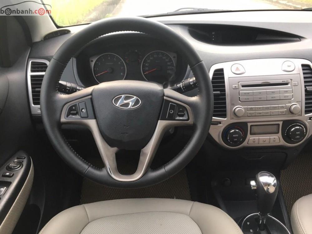 Hyundai i20 AT 2011 - Cần bán xe cũ Hyundai i20 AT năm 2011, nhập khẩu