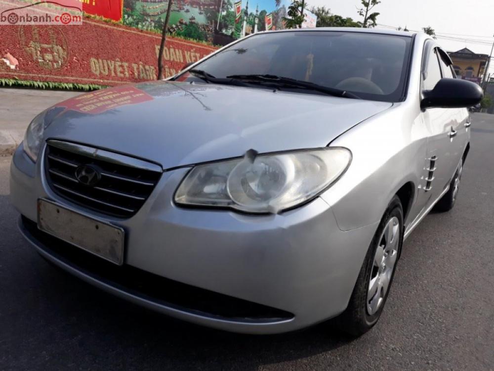 Hyundai Elantra 1.6 MT 2008 - Xe Hyundai Elantra 1.6 MT năm sản xuất 2008, màu bạc 