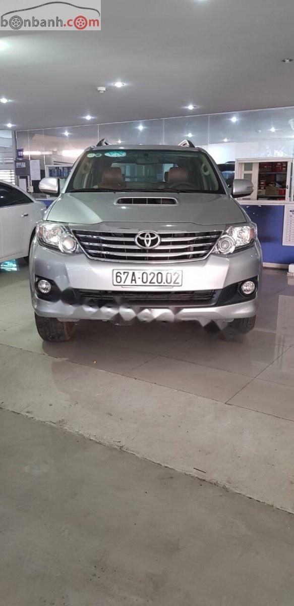 Toyota Fortuner 2.5G 2013 - Cần bán xe Toyota Fortuner 2.5G đời 2013, xe gia đình, yên tâm về chất lượng