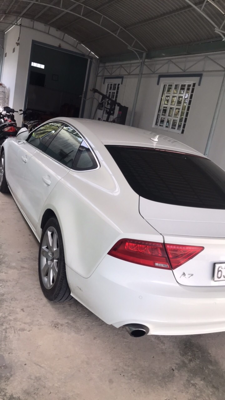 Audi A7 2011 - Cần bán xe Audi A7 đời 2012, màu trắng, xe nhập khẩu