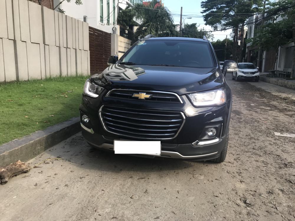 Chevrolet Captiva Revv LTZ  AT 2017 - Cần bán Chevrolet Captiva Revv LTZ AT sản xuất 2017, màu đen, giá chỉ 695 triệu