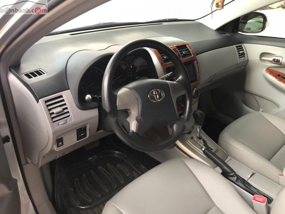 Toyota Corolla XLI 2011 - Cần bán Toyota Corolla XLI sản xuất 2011, màu bạc, nhập khẩu 