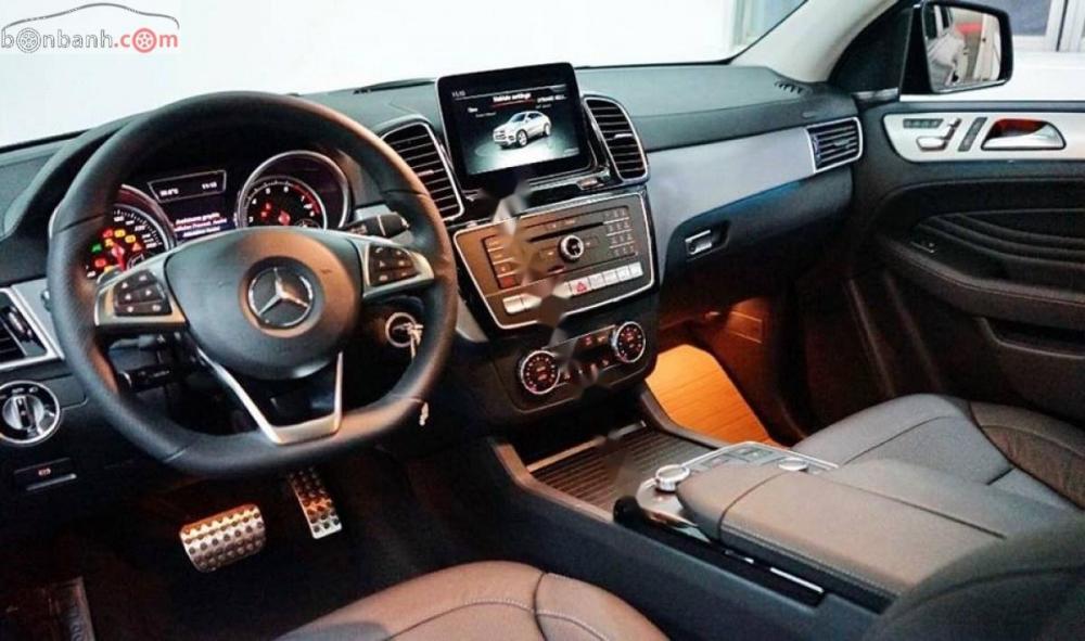 Mercedes-Benz GLE-Class  GLE 450 4Matic 2018 - Bán Mercedes GLE 450 4Matic đời 2018, màu trắng, nhập khẩu nguyên chiếc