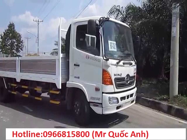 Hino FC  9JLSW 2017 - Bán Hino FC9JLSW năm 2017, màu bạc, nhập khẩu nguyên chiếc, 820tr