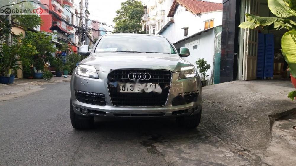 Audi Q7 3.6 2007 - Cần bán lại xe Audi Q7 3.6 đời 2007, màu xám, nhập khẩu, 800 triệu