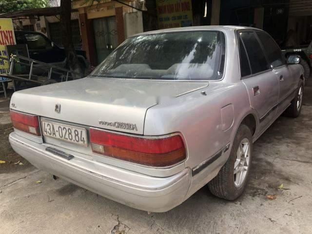 Toyota Cressida 1993 - Cần bán gấp Toyota Cressida sản xuất 1993, màu bạc