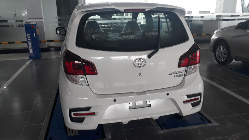 Toyota Wigo   AT  2018 - Bán Toyota Wigo AT năm sản xuất 2018, xe mới 100%