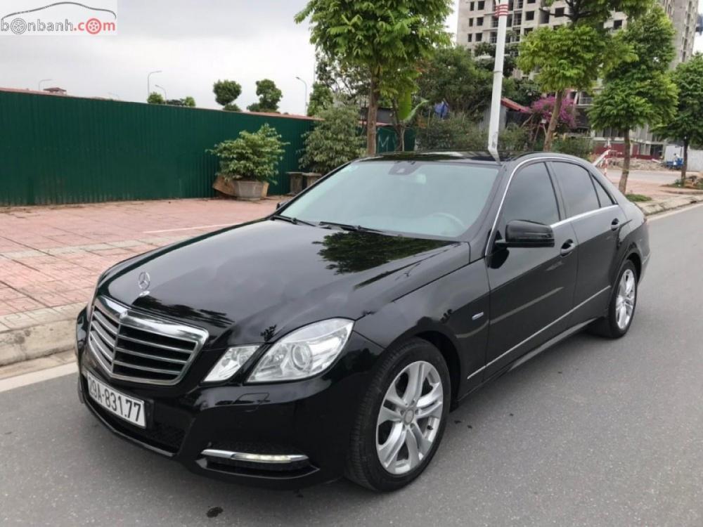 Mercedes-Benz E class E250 2009 - Bán Mercedes E250 đời 2009, màu đen số tự động