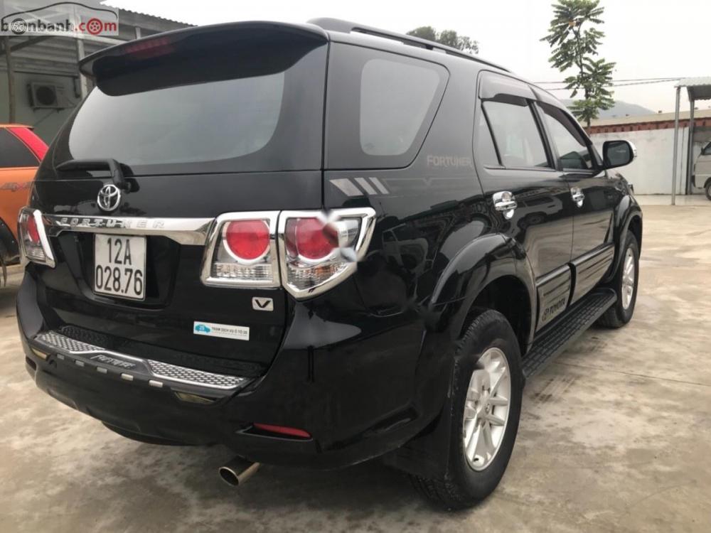 Toyota Fortuner V 2013 - Bán Toyota Fortuner V đời 2013, màu đen 