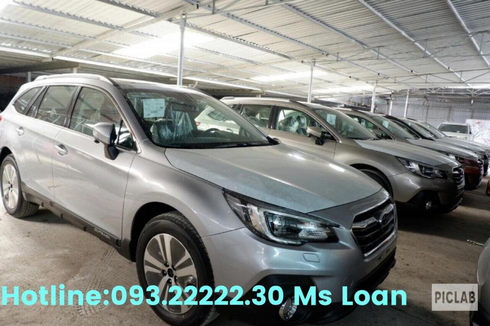 Subaru Outback 2.5 2018 - Bán Subaru Outback Eyesight 2018 màu bạc, xe gia đình, rộng rãi, khuyến mãi lớn gọi 093.22222.30 Ms Loan