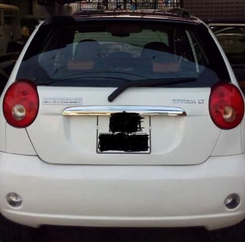 Chevrolet Spark 2009 - Cần bán Chevrolet Spark sản xuất năm 2009, màu trắng chính chủ