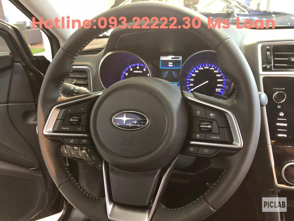 Subaru Outback 2.5 2018 - Bán Subaru Outback 2018 Eyesight trắng ca may, giá ưu đãi gọi 093.22222.30 Ms Loan