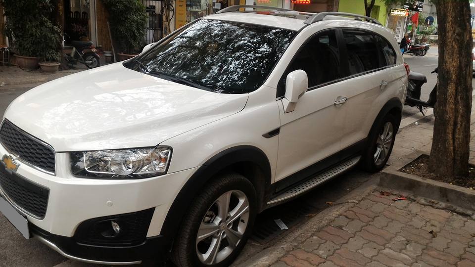 Chevrolet Captiva LTZ 2.4 AT FWD 2015 - Bán Chevrolet Captiva LTZ 2015 màu trắng, tự động, cực đẹp