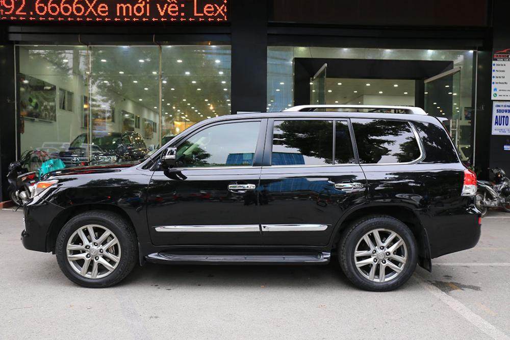 Lexus LX 570 2012 - Cần bán xe Lexus LX 570 model 2013, màu đen, xe chất