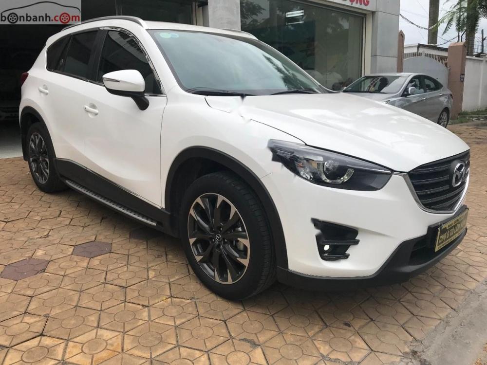 Mazda CX 5 2.5AT 2WD 2017 - Bán xe CX5 2.5 1 cầu màu trắng, bản Facelift model 2017, đăng ký chính chủ tư nhân sử dụng từ mới