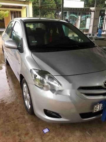 Toyota Vios  E 2008 - Cần bán gấp Toyota Vios E sản xuất 2008, màu bạc, xe gia đình