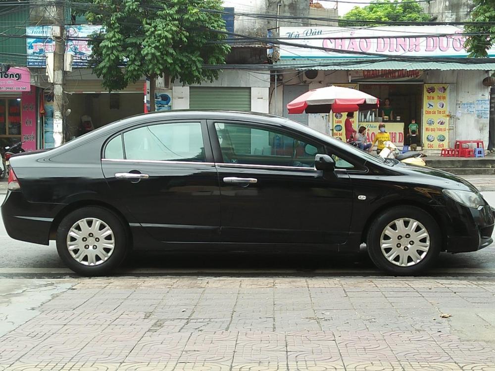 Honda Civic 1.8 MT 2010 - Bán xe ô tô Honda Civic 1.8 MT năm sản xuất 2010, màu đen, giấy tờ chính chủ, biển số đẹp gồm các số 1, 2, 5, 8