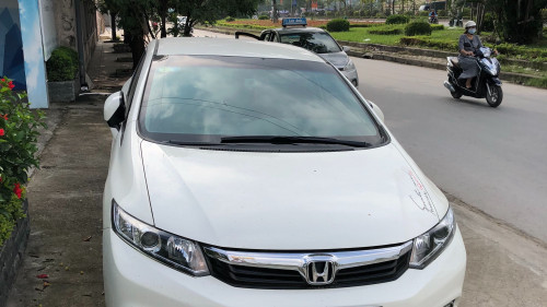 Honda Civic  1.8 AT  2012 - Cần bán lại xe Honda Civic 1.8 AT đời 2012, màu trắng 