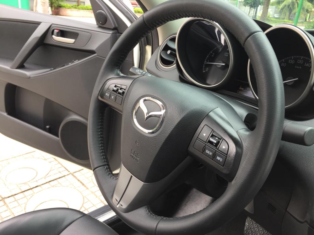 Mazda 3 S 2014 - Bán xe Mazda 3 đời 2014 màu trắng, giá 525 triệu
