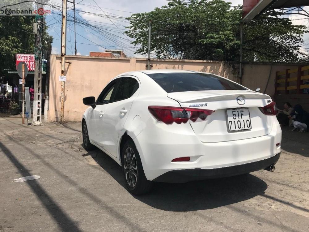 Mazda 2   2016 - Cần bán gấp Mazda 2 năm 2016, màu trắng, 485 triệu