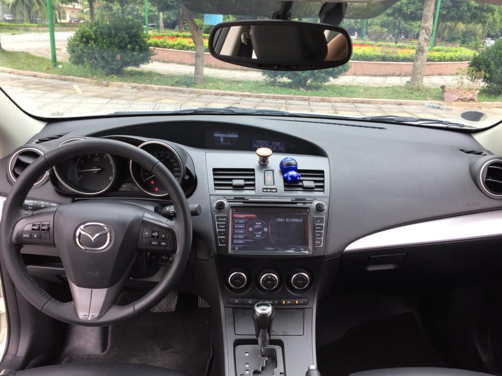 Mazda 3 S 2014 - Bán xe Mazda 3 đời 2014 màu trắng, giá 525 triệu