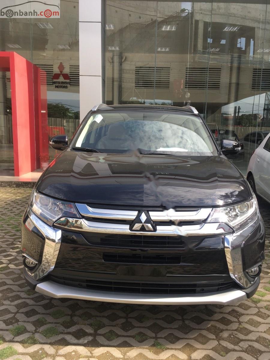 Mitsubishi Outlander 2.0 CVT 2018 - Cần bán xe Mitsubishi Outlander 2.0 CVT 2018, màu đen, 808 triệu