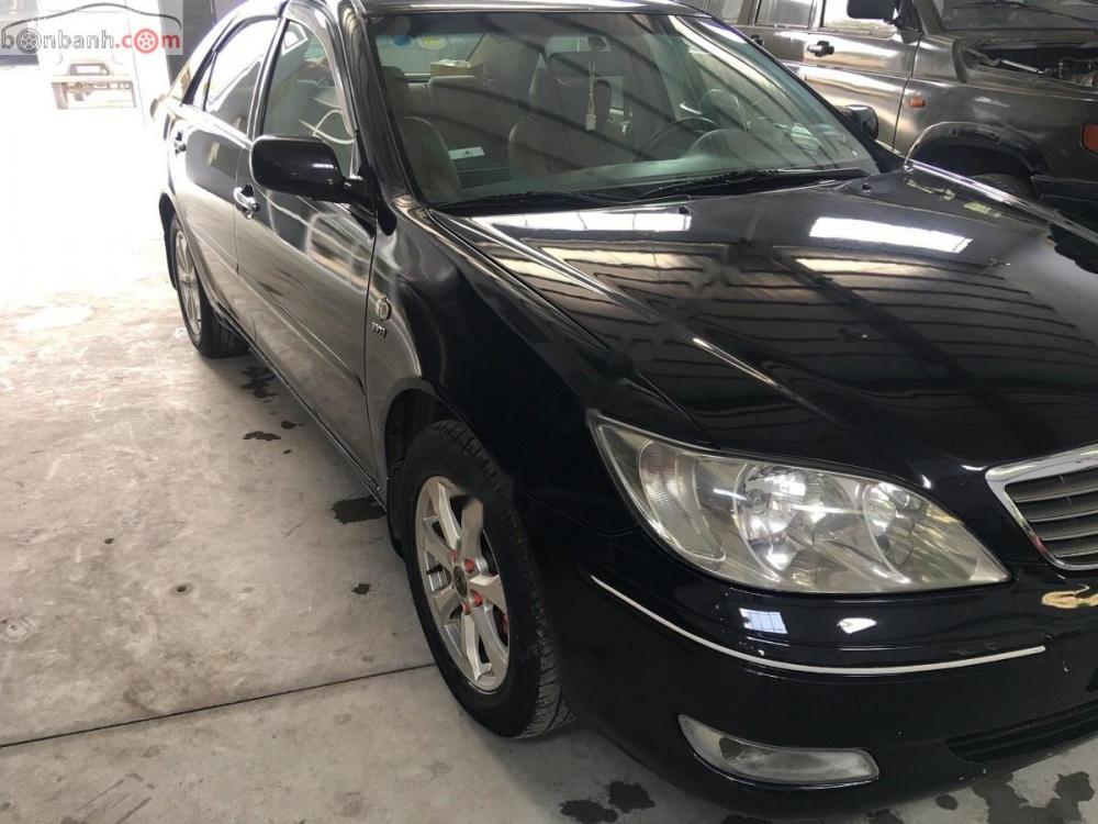 Toyota Camry 2002 - Bán xe Toyota Camry năm sản xuất 2002, màu đen, giá tốt