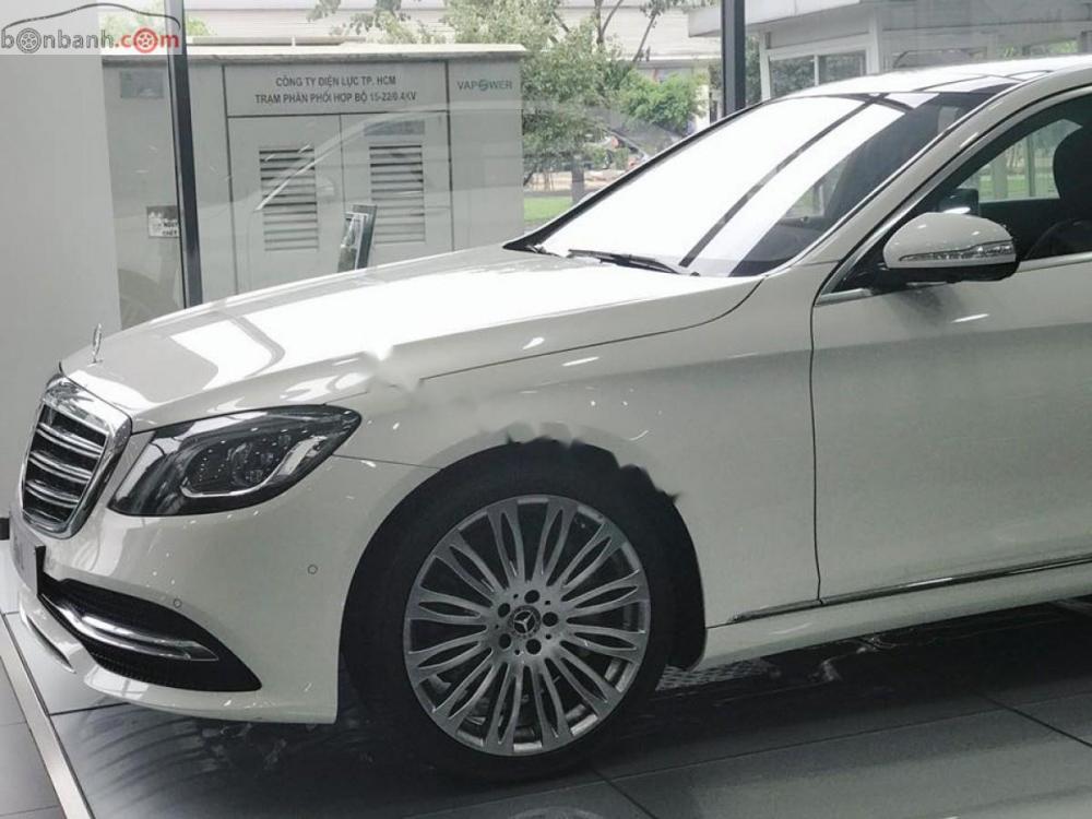 Mercedes-Benz S class 450 2018 - Bán xe Mercedes 450 2018, màu trắng giá tốt