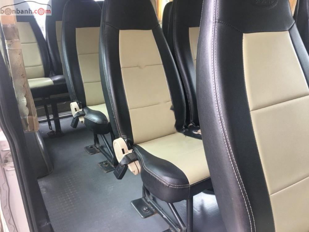 Ford Transit 2.4 L MT 2014 - Cần bán Ford Transit 2.4 L MT đời 2014, màu bạc, giá 540tr