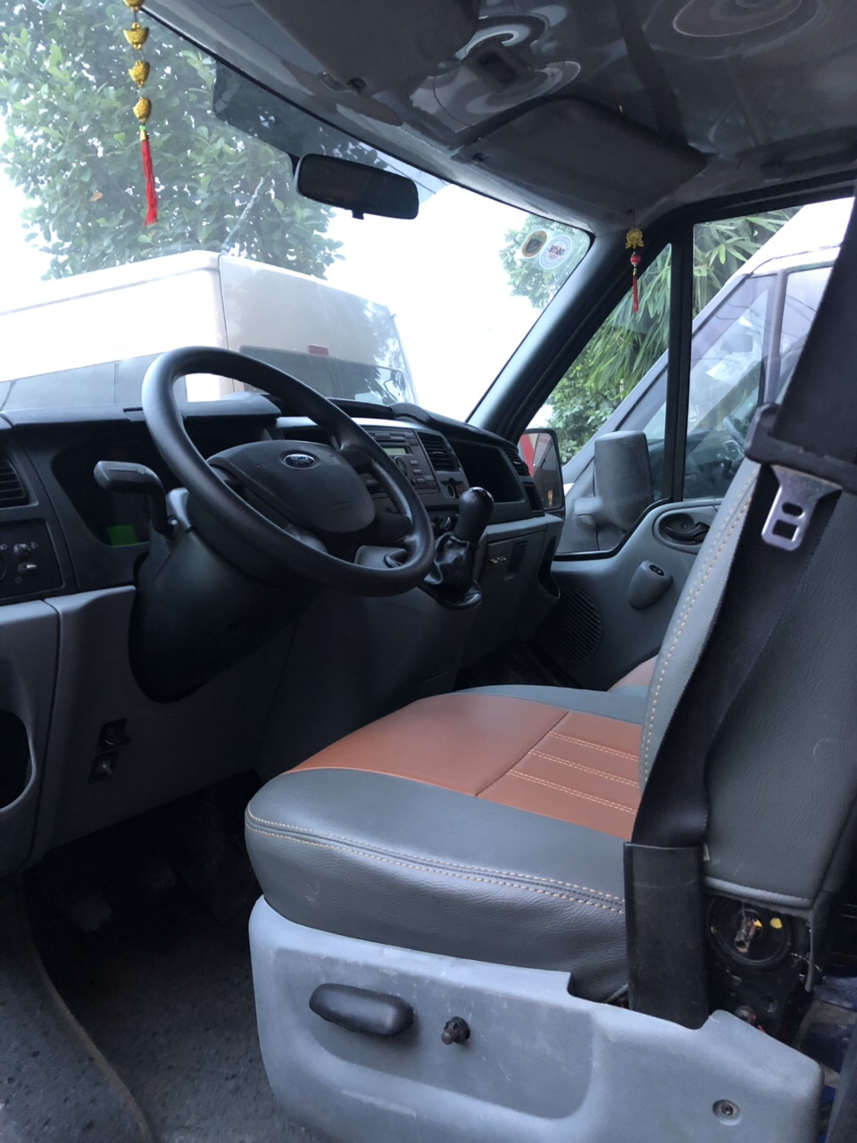 Ford Transit 2009 - Bán ô tô Ford Transit năm 2009, sale 3 ngày 21/10 - 23/10, giá thợ còn phải kêu rẻ