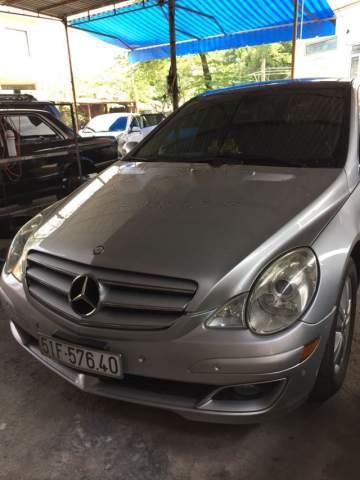 Mercedes-Benz R class   500 2007 - Bán xe Mercedes 500 năm 2007, màu vàng, nhập khẩu nguyên chiếc 
