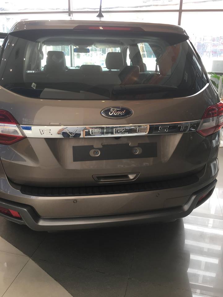 Ford Everest Trend 2018 - Bán Ford Everest Trend 2018 cao cấp, chỉ 350 triệu nhận ngay