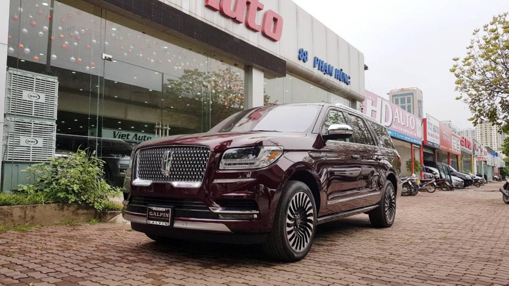 Lincoln Navigator Navigator Black Label 2018 - Bán Lincoln Navigator Black Label nội và ngoại thất màu nâu đỏ. Model 2019, nhập mỹ, mới 100%