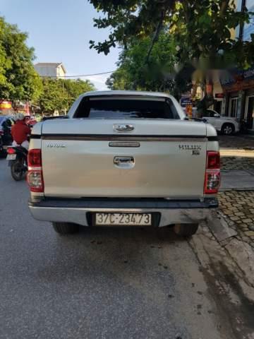 Toyota Hilux G 2012 - Bán Toyota Hilux G năm sản xuất 2012, màu vàng cát