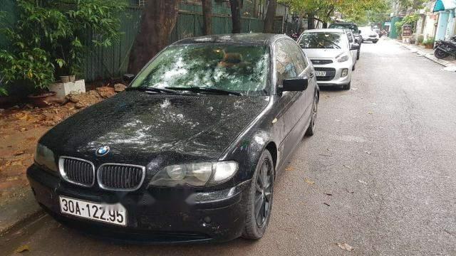 BMW 3 Series  325i 2004 - Bán xe BMW 3 Series 325i sản xuất năm 2004, màu đen