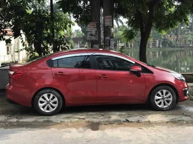 Kia Rio 2016 - Cần bán xe Kia Rio sản xuất năm 2016, màu đỏ, giá 463 triệu