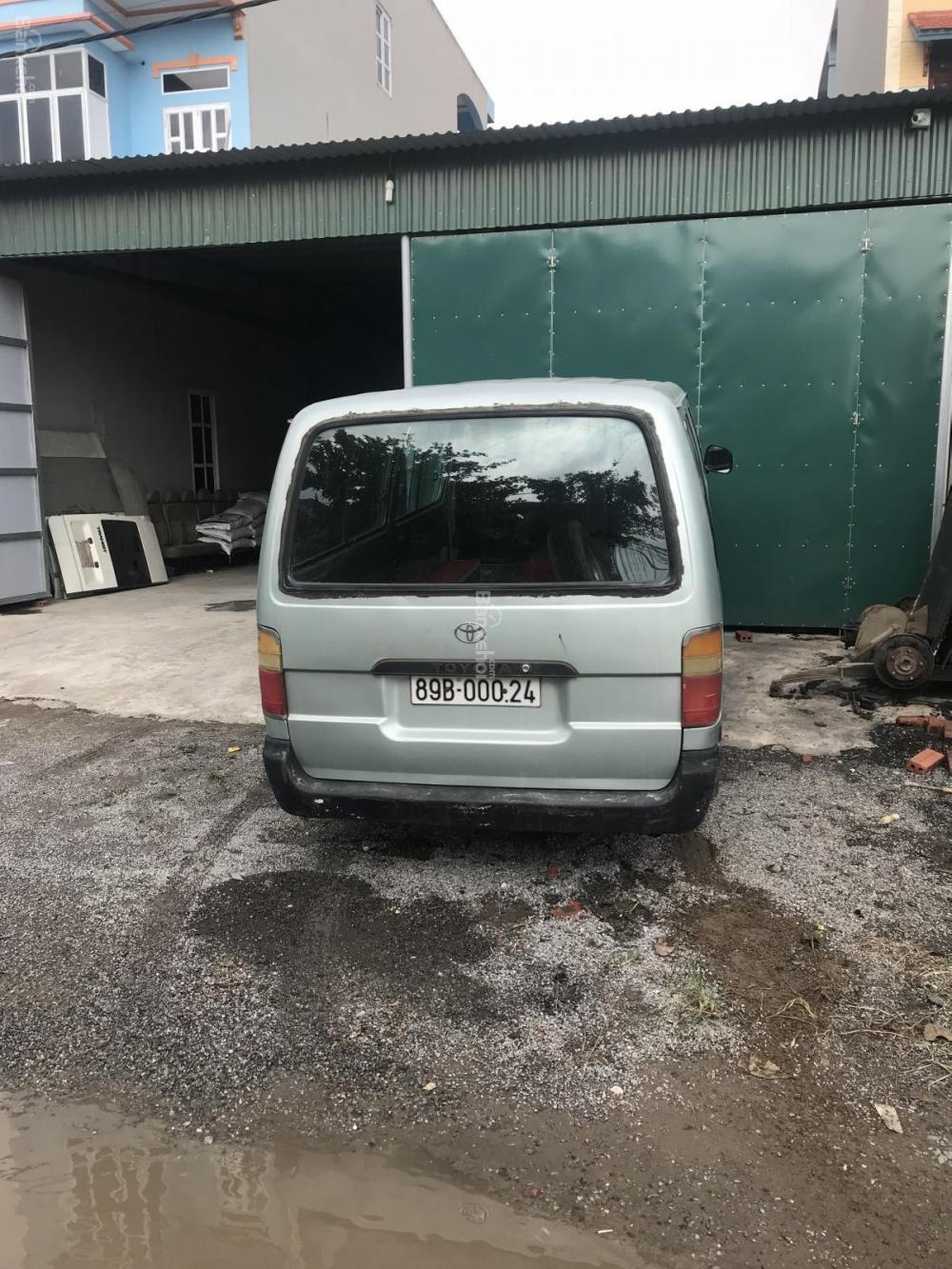 Toyota Hiace Hiace 1997 - Cần bán xe Toyota Hiace sản xuất năm 1997, màu xanh lam, xe nhập