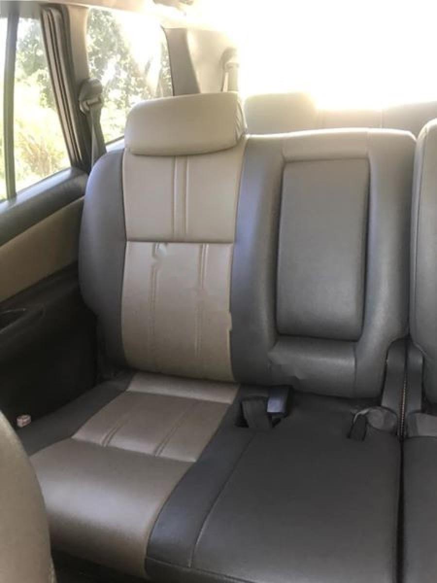 Toyota Innova 2013 - Bán Toyota Innova 2013, màu bạc, 500 triệu