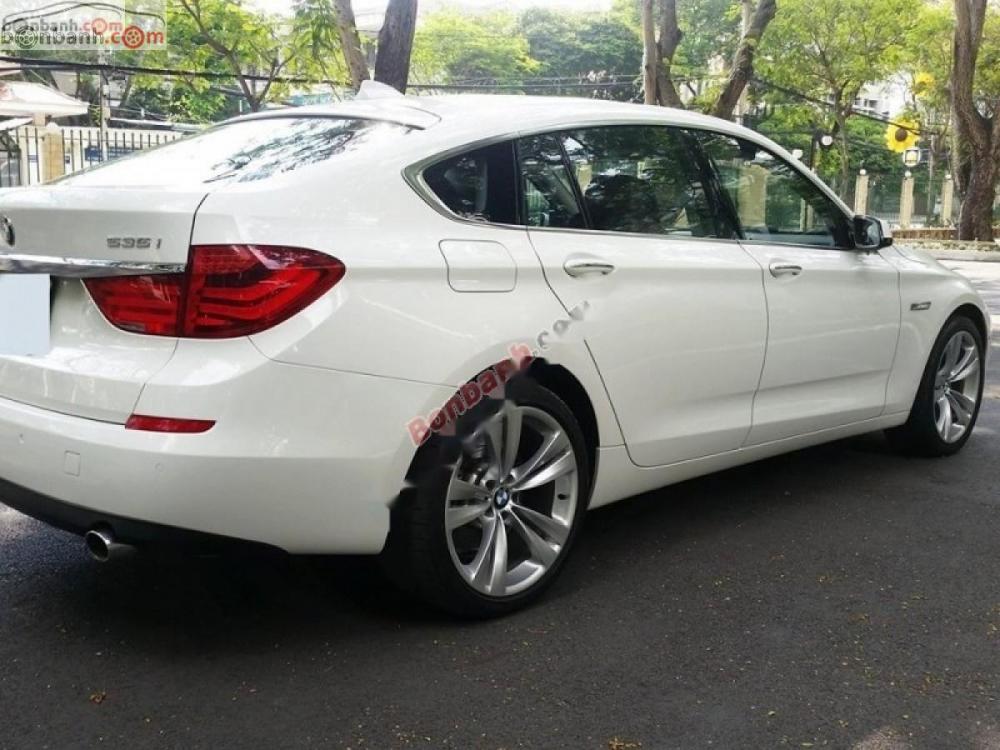 BMW 5 Series 2018 - Bán BMW 5 Series năm sản xuất 2018, màu trắng, nhập khẩu nguyên chiếc